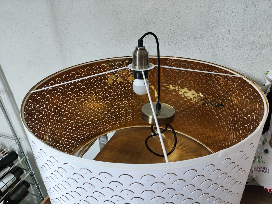 Candeeiro de teto para sala