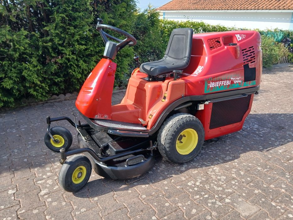 Tractor corta relva Ferrari 360* Professional