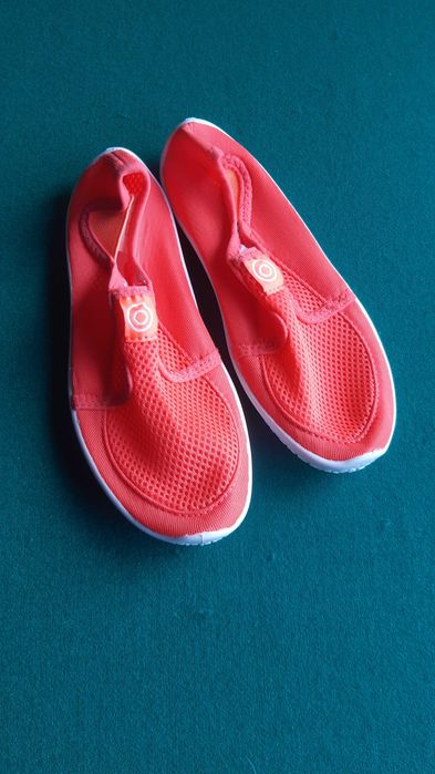 SUBEA (Decathlon) Aquatic Shoes - Size 34/35