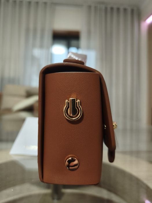 Mala Valentino Creations Mini em Pele – Castanho Caramelo