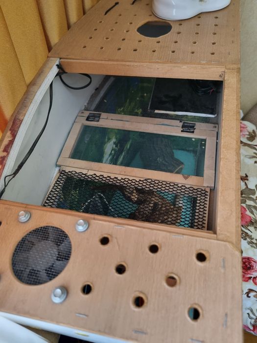 Аквариум-террариум