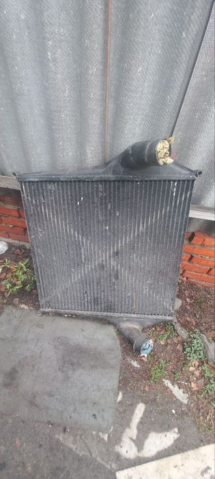 Радіатор інтеркулєра  Daf