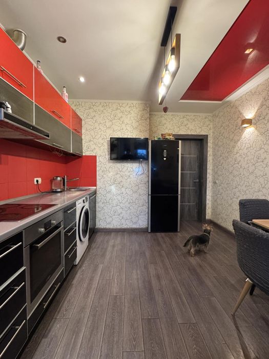 Продам квартиру ЖК Парковий