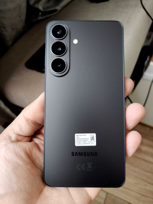 Sprzedam Samsunga s26 plus