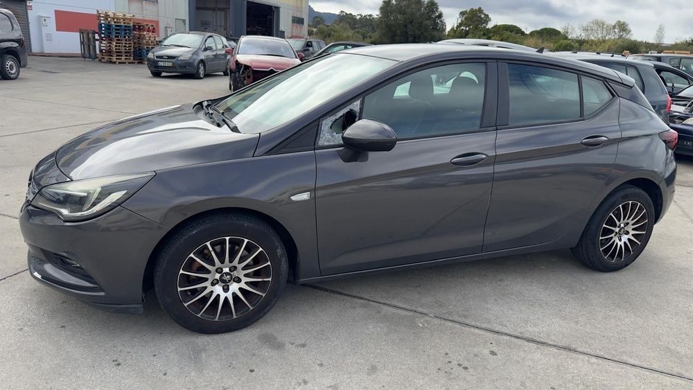 Opel Astra K de 2016 1.6 Cdti para peças