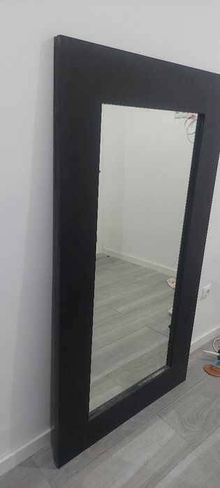 Espelho de Corpo Inteiro Grande – Moldura Preta