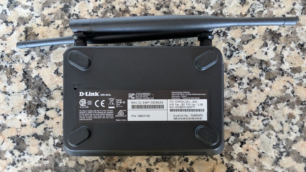 Router Wi-Fi D-LINK DIR-605L Cloud (N300 - 300 Mbps)