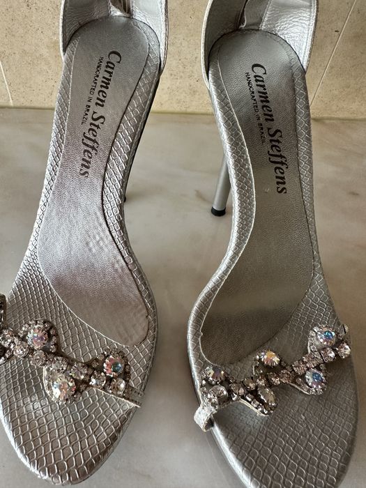 Sandálias salto alto Carmen Steffens