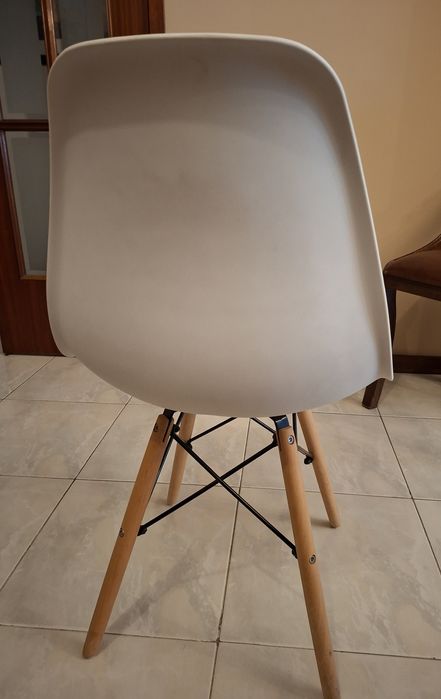 Cadeira Echair Branca KASA