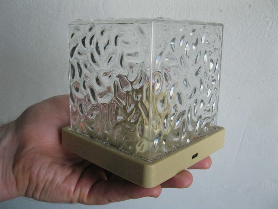 Проектор КУБ Настольная  лампа с эффектом водяной волны ночник