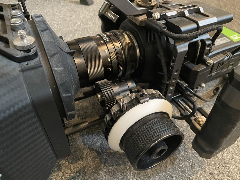 Blackmagic POCKET 4K + Full RIG