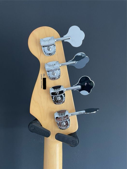 Fender American Performer Jazz Bass