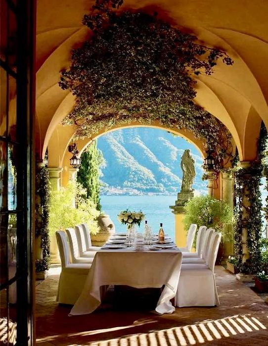 Италия. Эксклюзивная вилла с авторским ремонтом. Озеро Комо. Милан