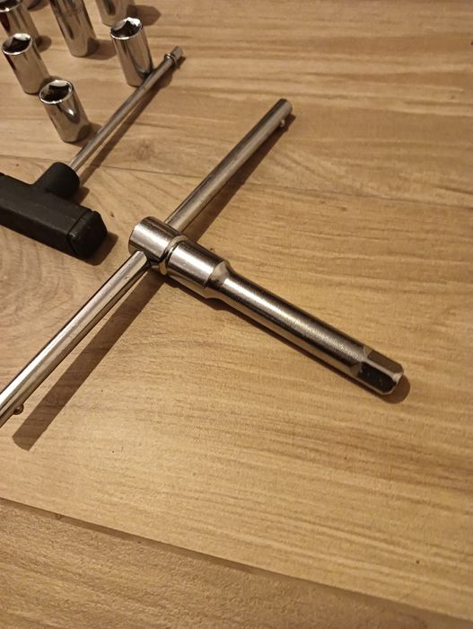 Kit Chaves 25 peças martelo, Maço, Limas Alicates Lixa*