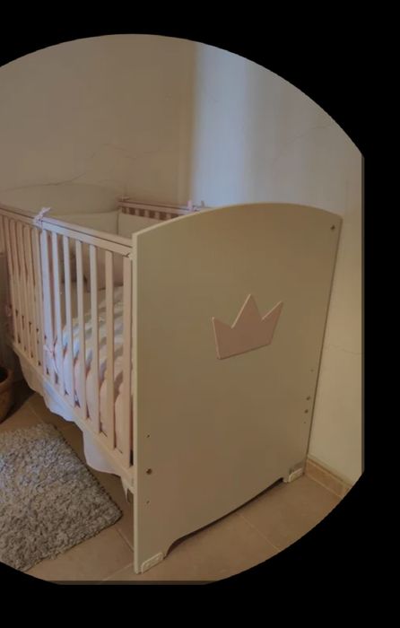 Cama de grades rosa zippy