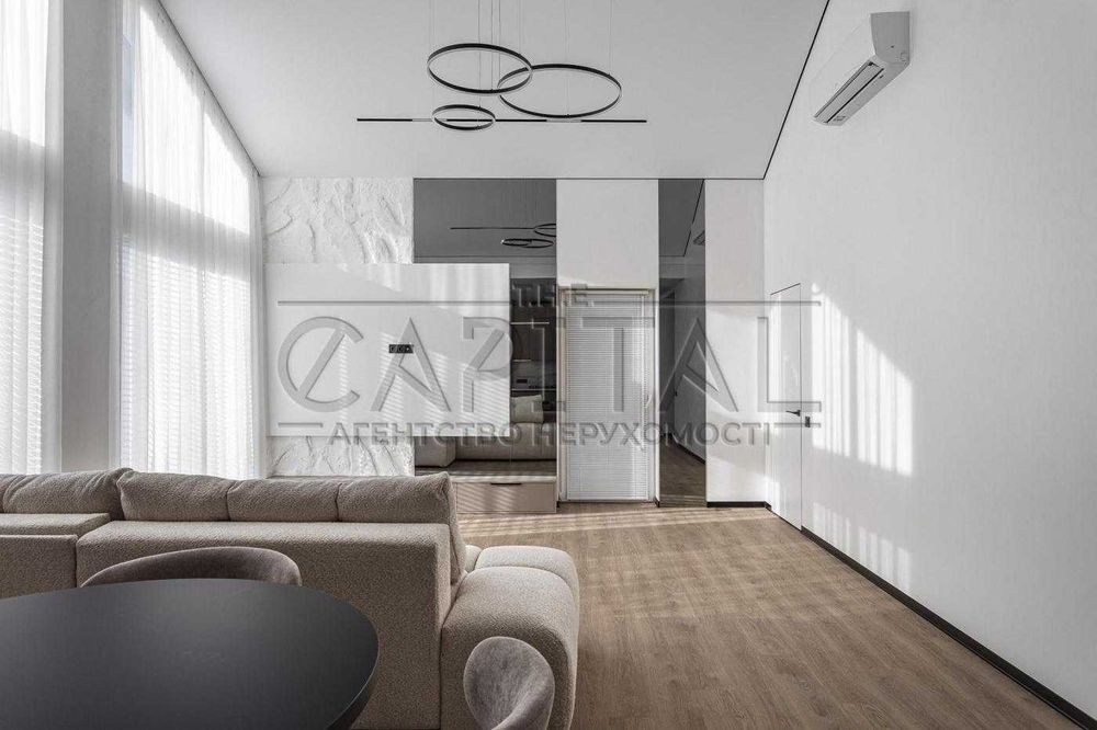 Продаж будинку в закритому КМ в селі Крюківщина Автономний з ремонтом