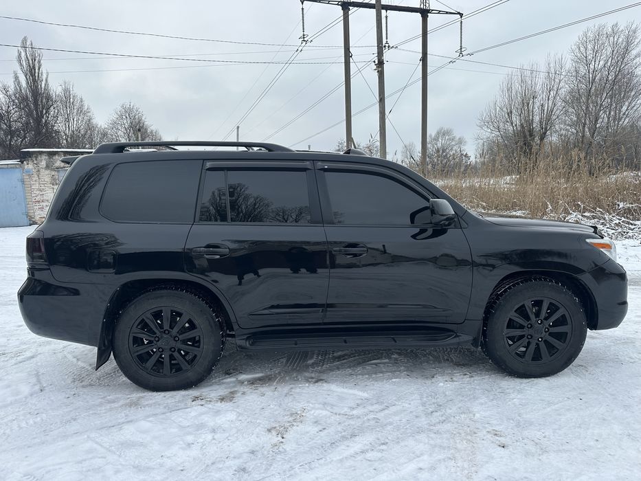 Продам Lexus lx 570