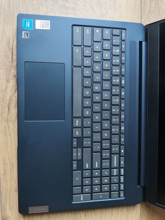 Lenovo ideapad 3 chrome 15ijl6