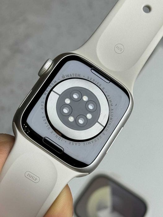 Apple Watch 9 Silver. Ідеальний стан. Новий