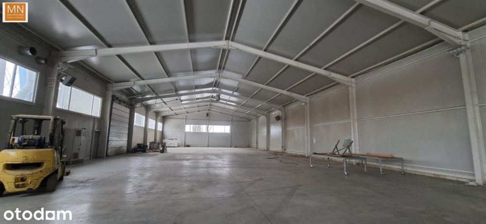 hala 7m wysokosci, 1175m2, parking ,dojazd Tir