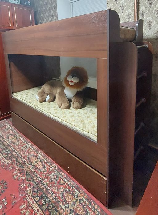 Продам детскую 2-3 ярусную кровать