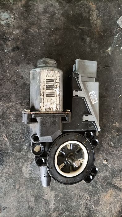 Motor elevador C3 2005