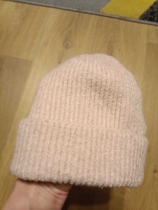 Czapka damska jasny róż ciepła