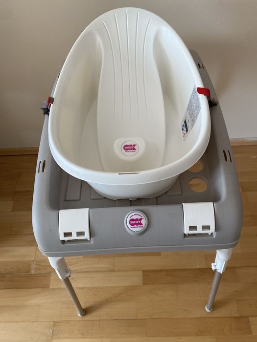Wanienka dla niemowląt ze stelażem OK Baby