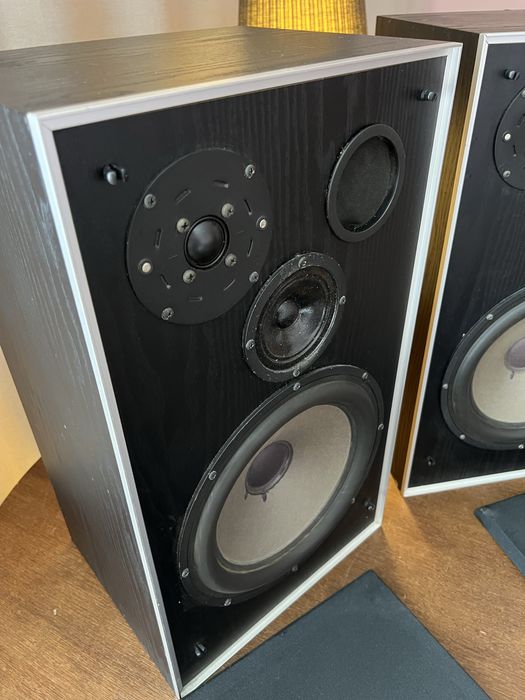 Акустика ScanLine SLB-140 (Німеччина) 3-смугові колонки 140W