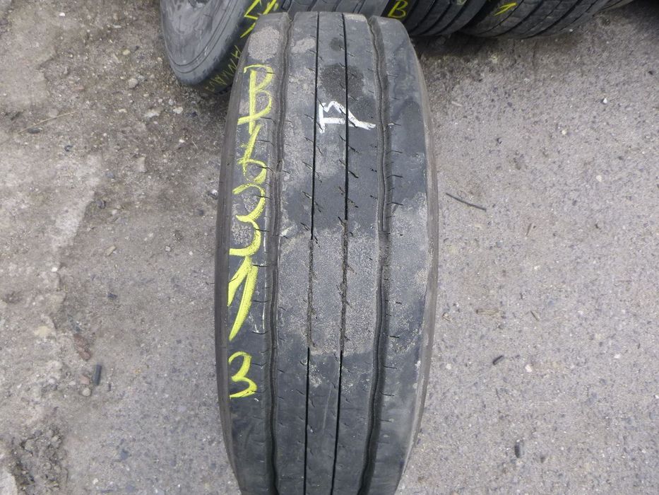 Opona ciężarowa 205/65/17.5 Dunlop SP252. Opony ciężarowe