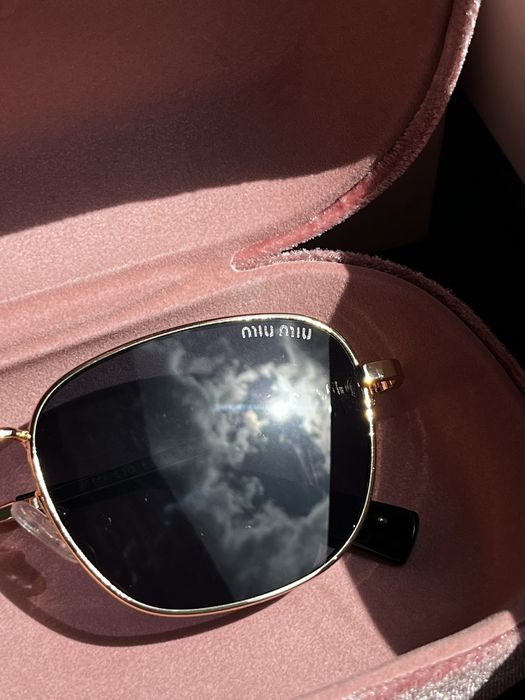 Okulary preciwsłoneczne Miu Miu
