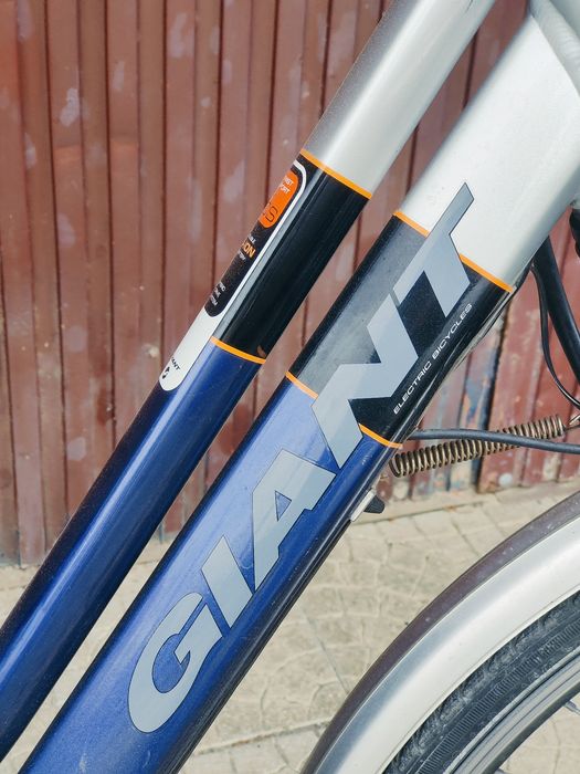 Bicicleta elétrica Giant Twist sport