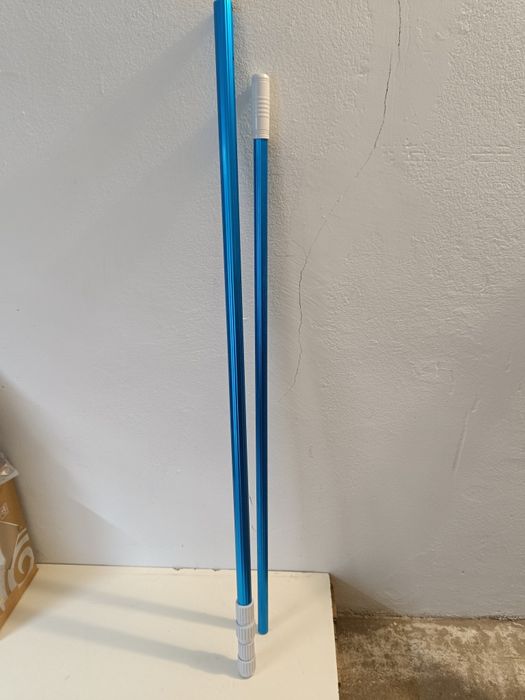 Kij teleskopowy basenowy Arebos