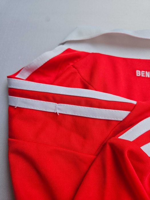 SL Benfica Home Shirt 2009/10 – Official Football Jersey