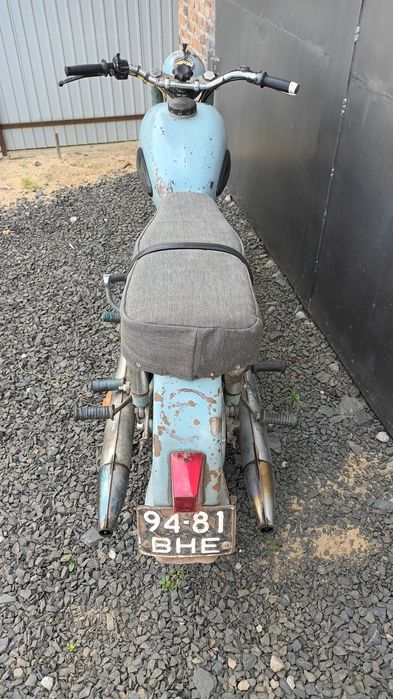 Продам мотоцикл ИЖ планета 2