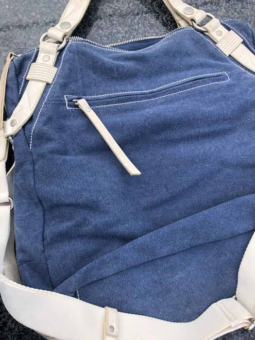 Mala de senhora Marca Sisley em tecido