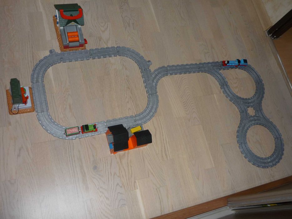 Tomek i przyjaciele Tory Lokomotywa Wagonik Budynek SODOR Załadownia
