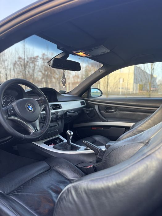 Bmw 325 i  coupe