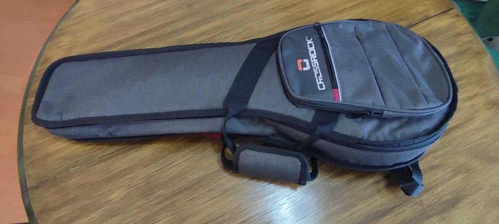 Bandolim Novo com Saco/Mochila