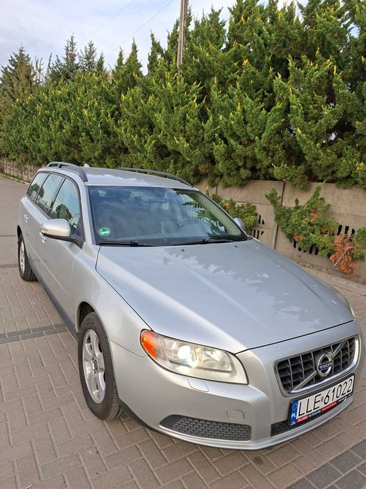 VOLVO V70 III  2009r. 2.0 D 136KM PSA