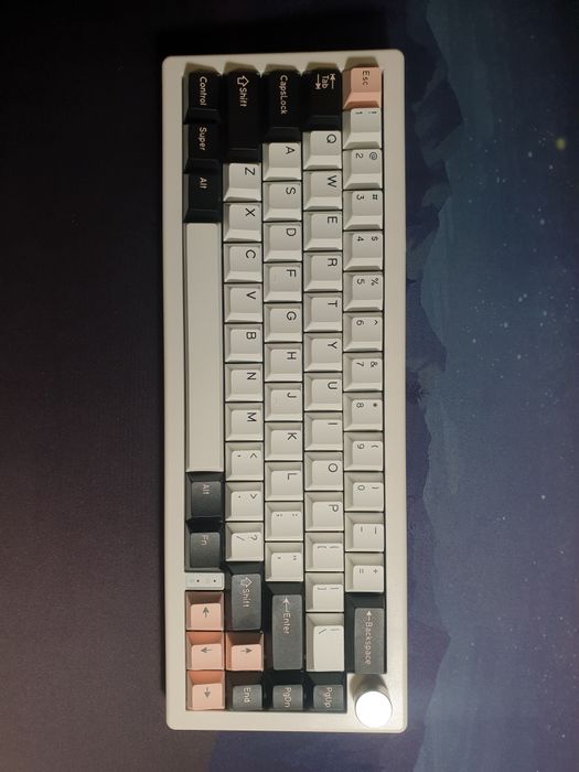 Кейкапи для механічної клавіатури, клавиатура не кастомная клавиатура