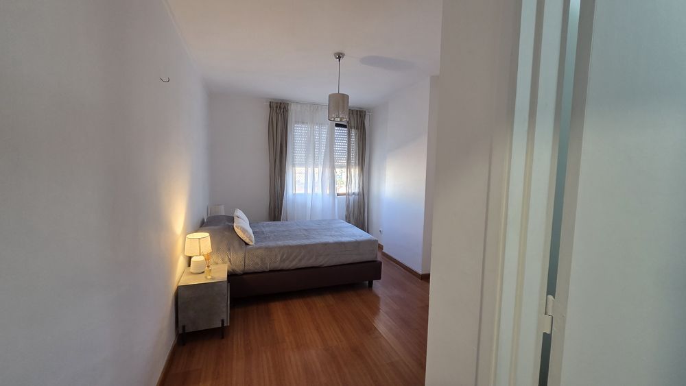 Quarto  confortável e espaçoso PARA CASAL  em Monte A
