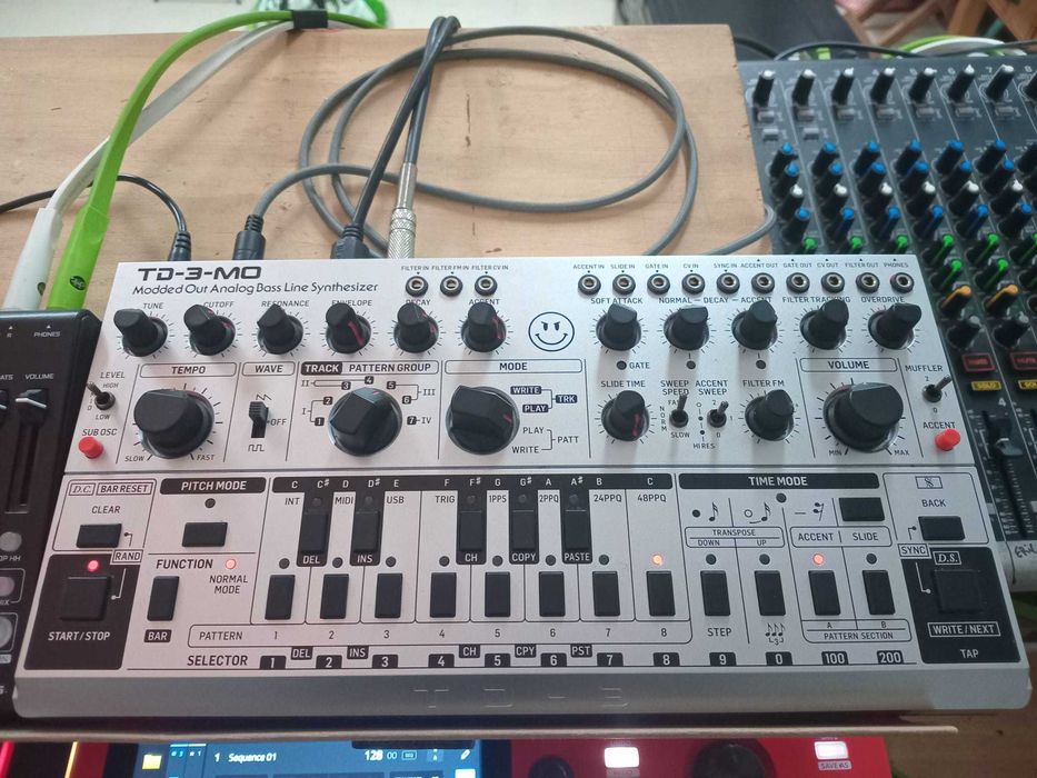 Behringher TD3 MO