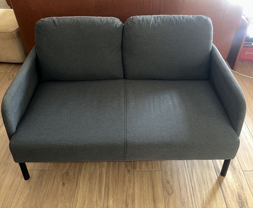 Sofá 2 Lugares IKEA – GLOSTAD – Como Novo