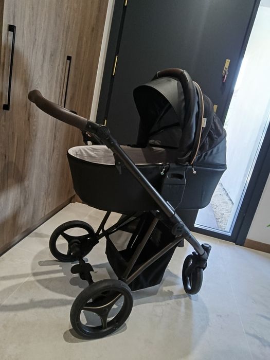 Sprzedam Wózek 2w1