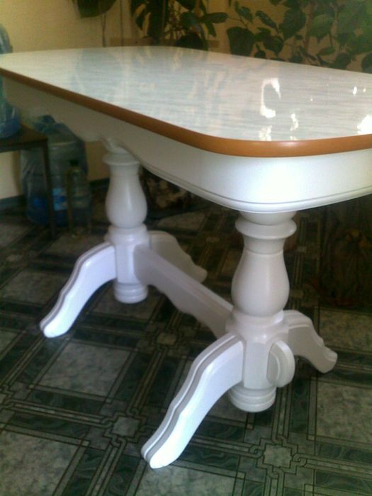 Стол обеденный новый