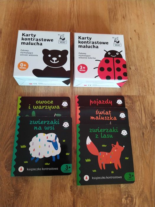 Zestaw książeczek i kart kontrastowych