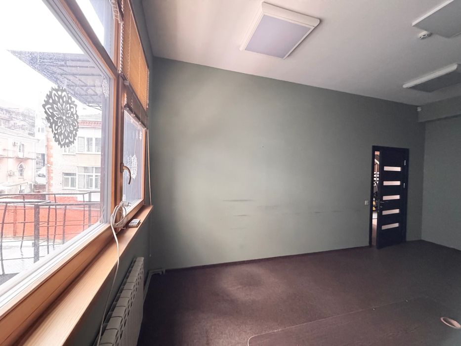 Оренда офісного приміщення, центр, Кельнський бульвар, Le Silpo