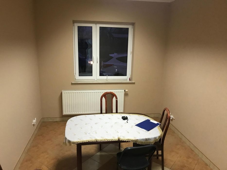 Hala magazynowa 260m2 + Biuro  140m2 Ogrzewane Wynajem