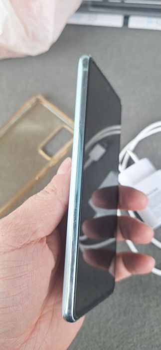 Samsung s20 fe 6/128